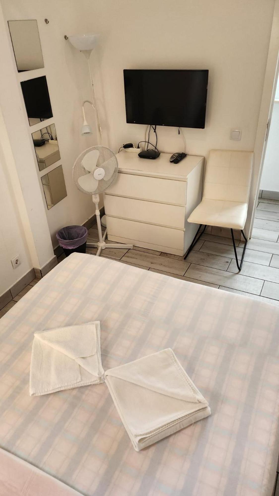 Blife Faro Beach Hostel & Rooms エクステリア 写真